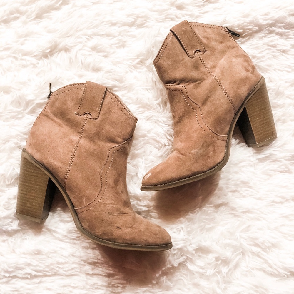Faux Suede Western Style Booties